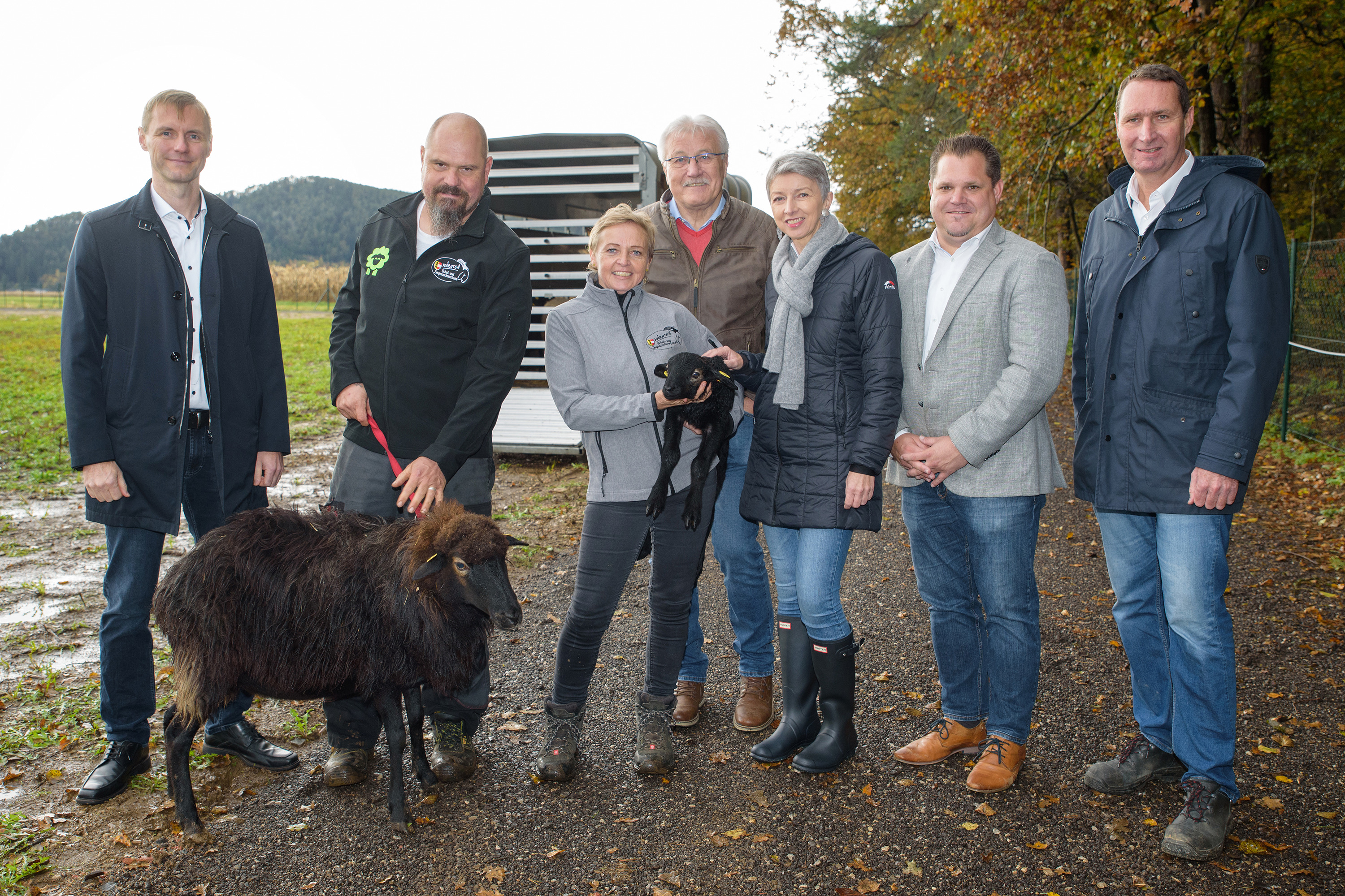 (von links nach rechts) Danny Güthlein, Thomas und Gerhild Koch, Stefan Visotschnig, Gaby Schaunig, Hannes Mak, Reinhard Draxler